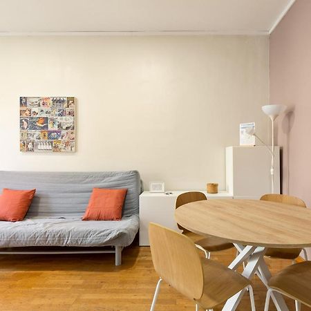Stay U-Nique Apartments Consell Barcellona Esterno foto